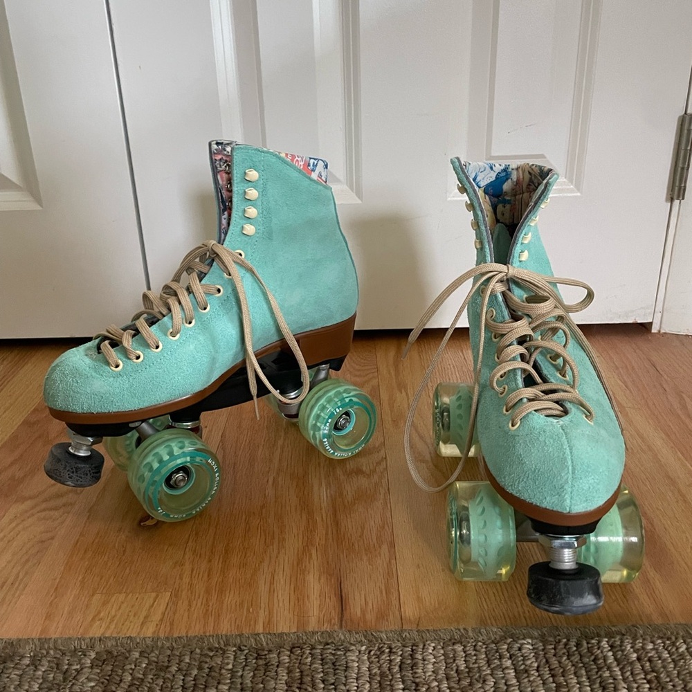 Moxi Lolly Skates Floss Teal Size 7